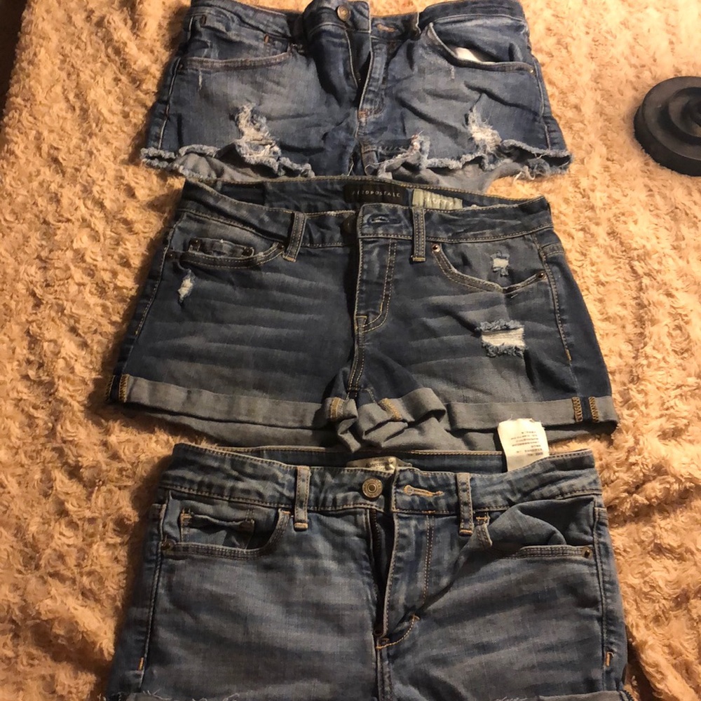 Demon shorts